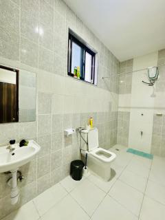 2br getaway near Diani beach with a pool & ceiling fan - 2