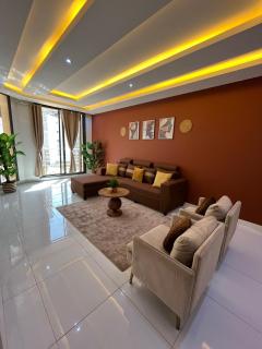 Warm Luxury Oasis 2BR Apartment, Ocean-View Rooftop, Almadies - 1