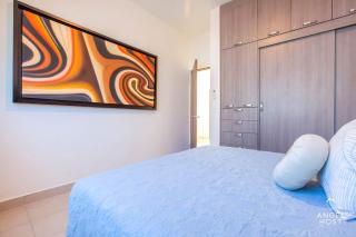 Family-Friendly House in Gated Community with Communal Pool - 5