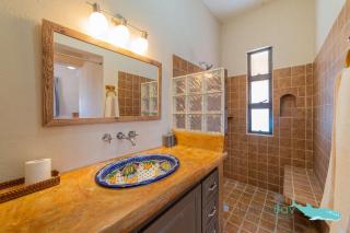 Roustic One Story Home desert garden - 3