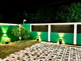 Air Port Ama Villa - 3