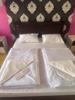 Gorgeous 3BR Apartment 210 SQM 2 Bathrooms City Center - 3