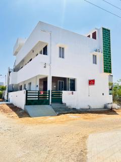 AAG Pride serviced apartments - Pollāchi - 2