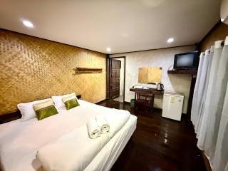 Ban Mali Riverside Resort - 9