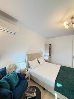 Old Town Vinyl Retreat near the Cathedral with retro vibes - 7