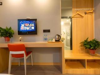 Shell Hotel Suzhou Zhangjiagang Jingang Town Central Plaza - 4