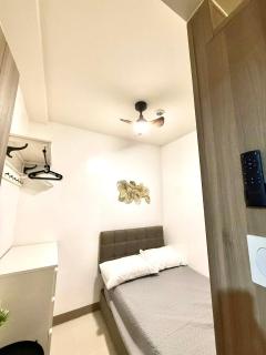 Modern Stays Manila City View Coast Residences - 5