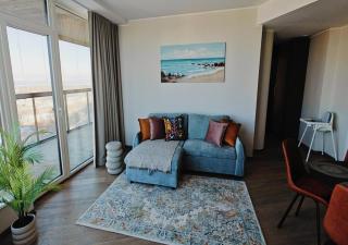 Luxury Skyline Apartment with Unforgettable Views - 7