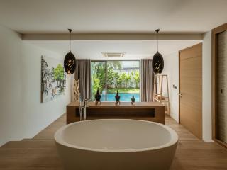 Calypso Villa Phuket - Naiyang Beach - 2