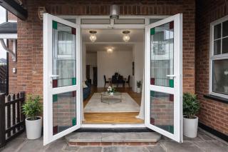 Spacious London 2BR Flat Near O2 Arena, Greenwich & Canary Wharf Sleeps 6 - free parking - 5