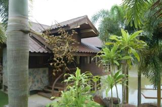 Nicslongstay Hotel - 4