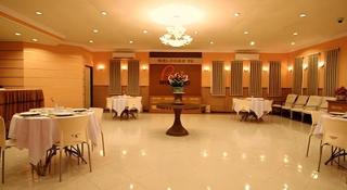 Patria Palace Hotel - Blitar - 8