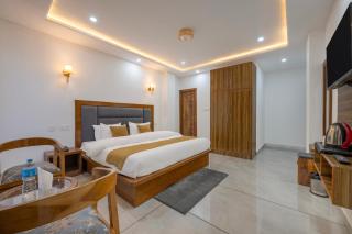 Sunrise Villa - 1