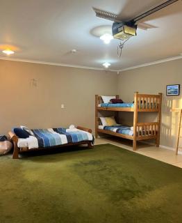 Whanga Bar Surf Views - Whangamata Holiday Home - 8