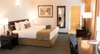 Coast High Country Inn - 8