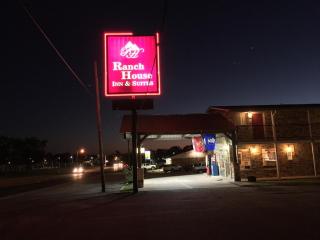 Ranch House Inn & Suites - Temple - 8