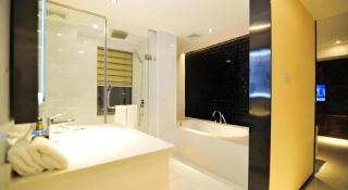 GreenTree Alliance Hotel Guiyang Huaguo Community Central Business Zone - 9