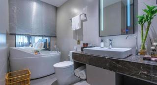Home Inn Selected Guangzhou Zhujiang New Town Wuyangcun Metro Station - 8