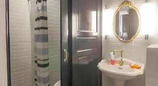 First House Hotel - 9