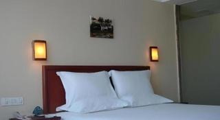 GreenTree Inn Nanning Langdong Hotel - 9