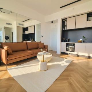 High-End 1BR in Secure Tower l Parking l Mamak - Tel Aviv - 6