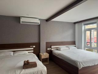 *SUPER LOCATION*2 BEDS*OLD QUARTER - 4