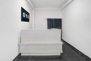 SPOT ON Happy Stay Inn - 7