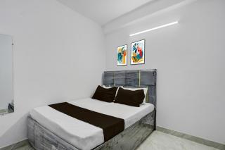 SPOT ON Happy Stay Inn - 8