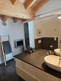 Stylish coziness in the cross-country skiing paradise of Goms! - 1