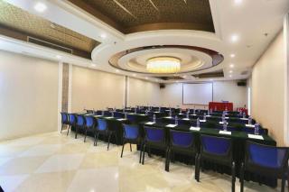 Zhonglian Harbor Hotel - 8