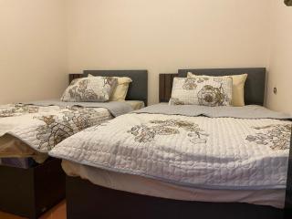 Porto marina pool view - 3