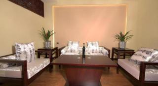 Alley Mountain View Garden Hotel - 8