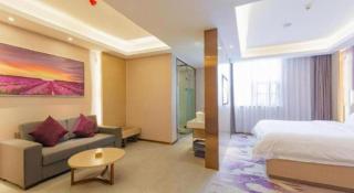 Lavande Hotel·Wuxue Kanjiang Avenue - 2