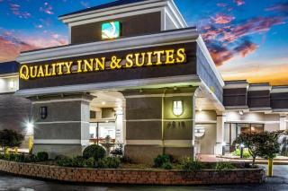Quality Inn & Suites Kansas City - Independence I-70 East - Independence - 9