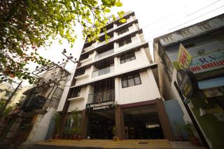 Sri Saai Surguru Residency - 8