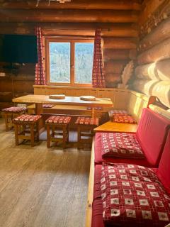 Chalet en rondins, proche des pistes, 8p - 7