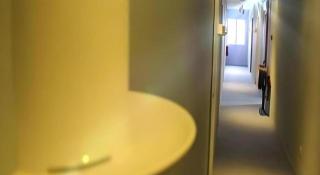 Cappuccino Hotel @ Mount Austin - 8