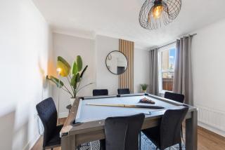 Stylish and Cosy 3Bd- WiFi- Long Stay Ready - 1