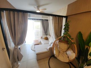 2 Bedroom Modern Cabana at The Atherton C1516 - No Pool On THU, Weekends & Holidays - 1