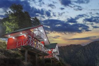 Nesta Narkanda Cottage, Rooms and Guided Treks - 0