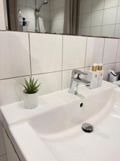 Cozy apt 5min to Sandvika & DNV with free parking - 6