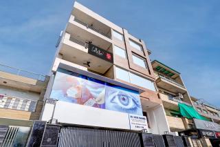 OYO Hotel Signature BNB - 9