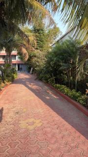 The Highway Inn Hotel And Resort - 7