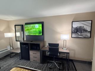 Best Western Adena Inn - 8