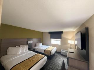 Best Western Adena Inn - 7