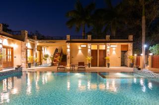 ELIVAAS, Tiger Cave without pvt pool, Pet-Friendly Suite, Shared Pool, Ranthambore Rd - 8