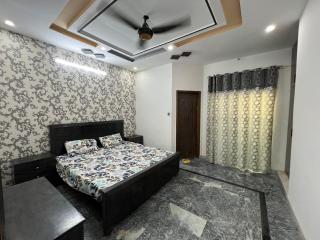 House of Hoorain - 1