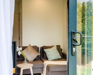 Luxury One Bedroom Appartment with Balcony - 4