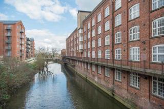 ChocoLets - The Cosy Suite - 1