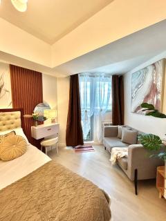 Azure Luxe Haven by Irene - 6